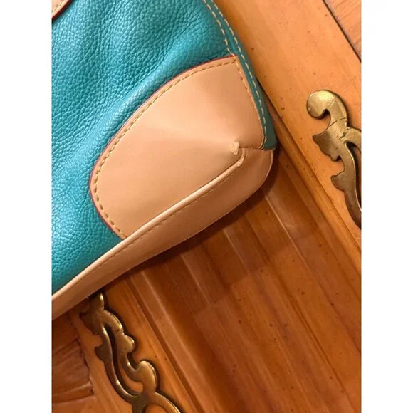 Tignanello Turquoise & Beige Pebbled Leather Convertible Bag w Front Pocket Adj - Picture 6 of 13